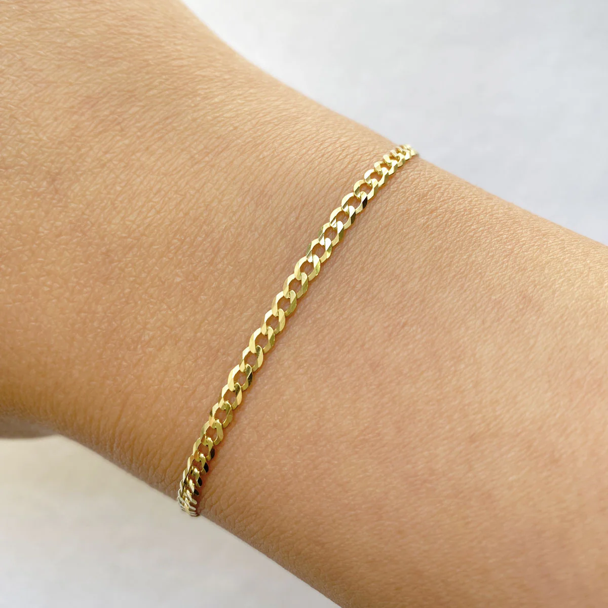 14K Diamond Cut Cuban Link Chain Bracelet - Image 3