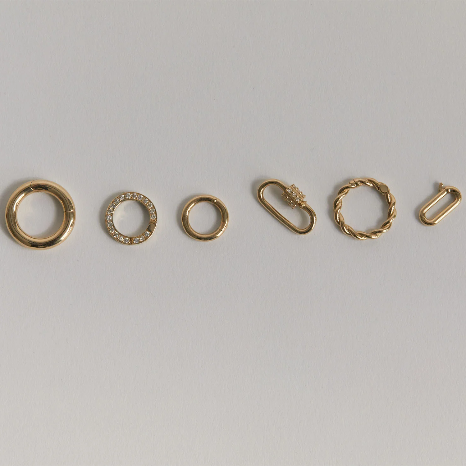 Chunky Round Charm Connector Clasp - Image 7
