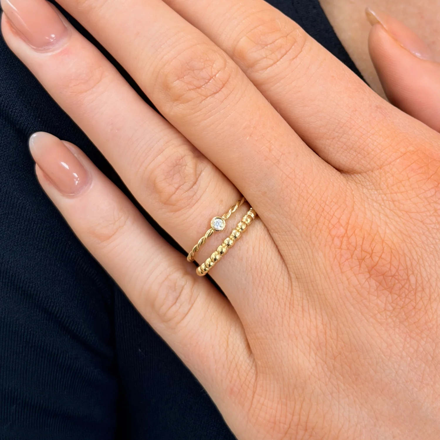 Diamond Bezel Twist Ring - Image 5