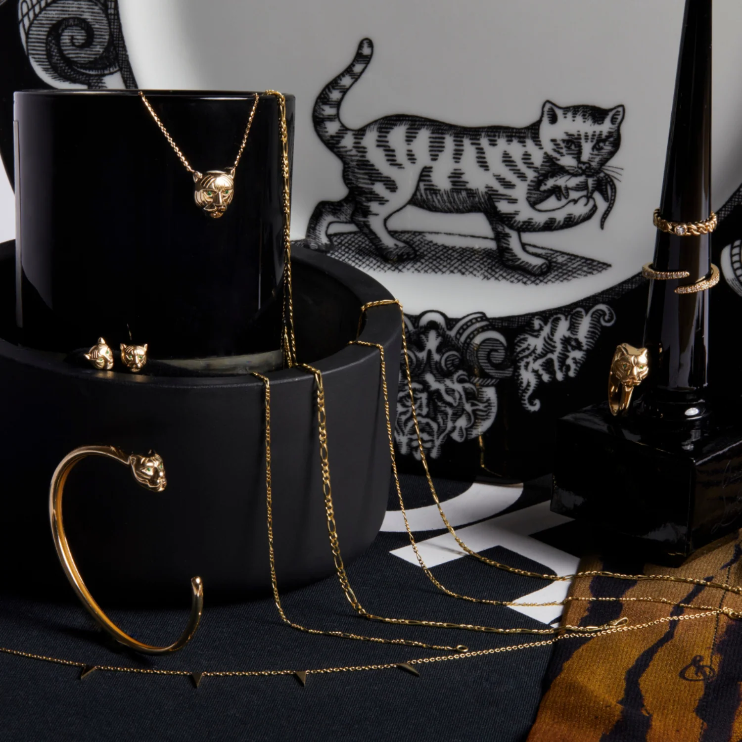 Figaro Chain Necklace - Image 3
