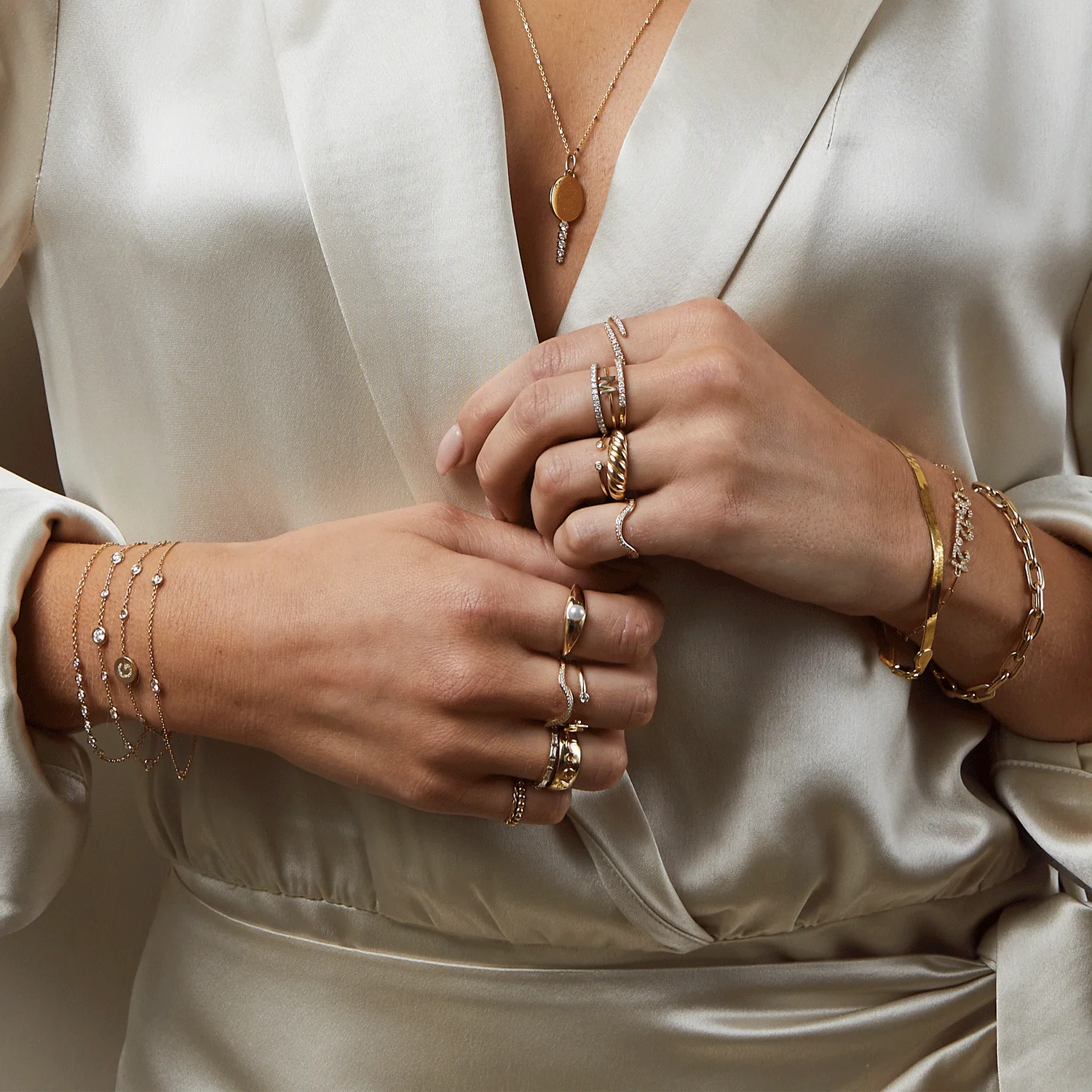 Pearl Dome Ring - Image 5