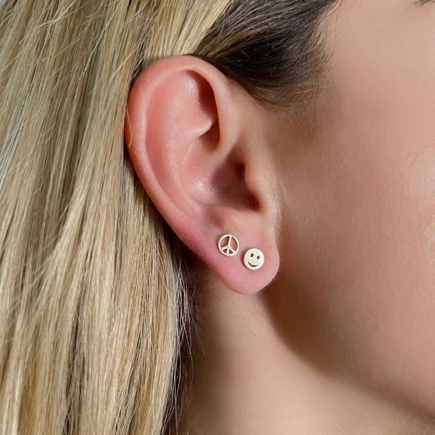 Smiley Face Stud Earrings - Image 4