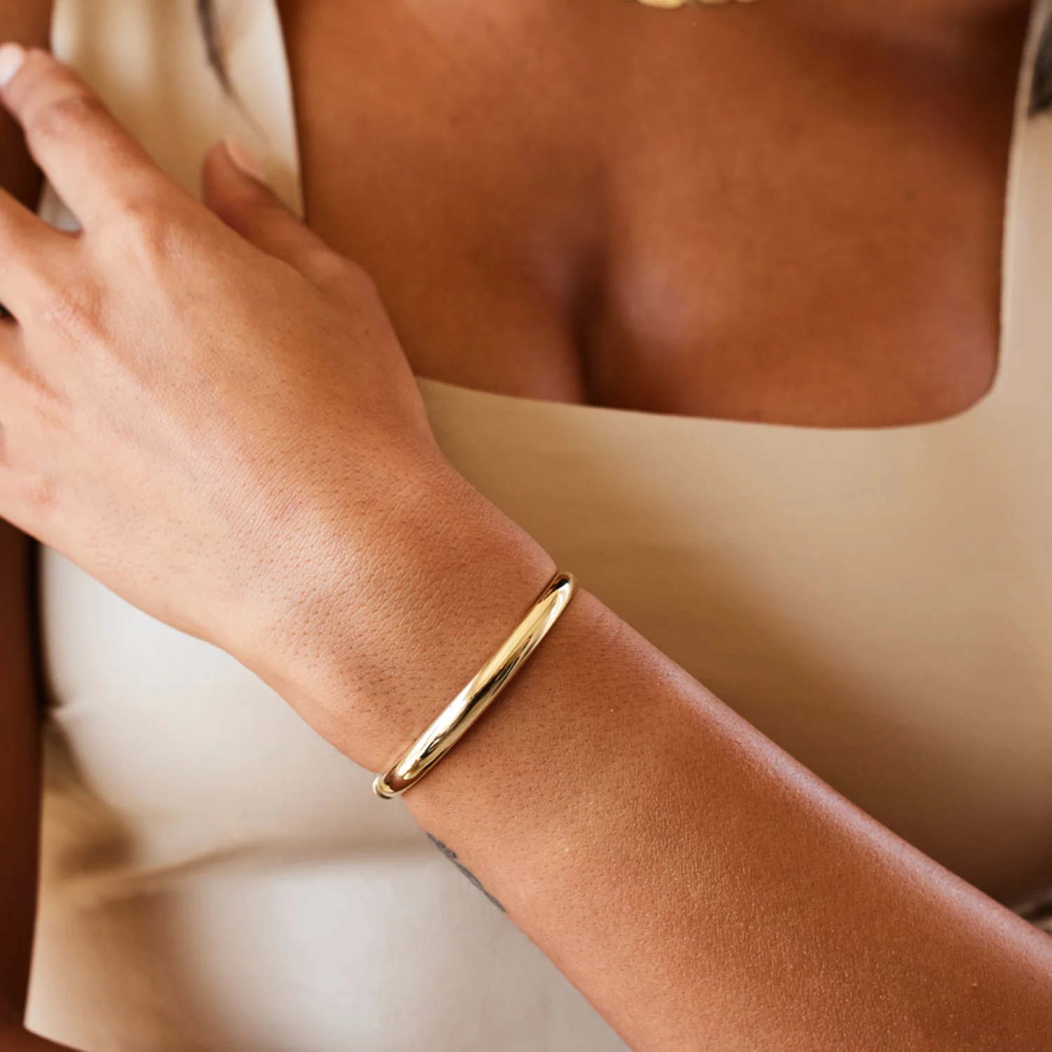 Thick Dome Bangle - Image 6