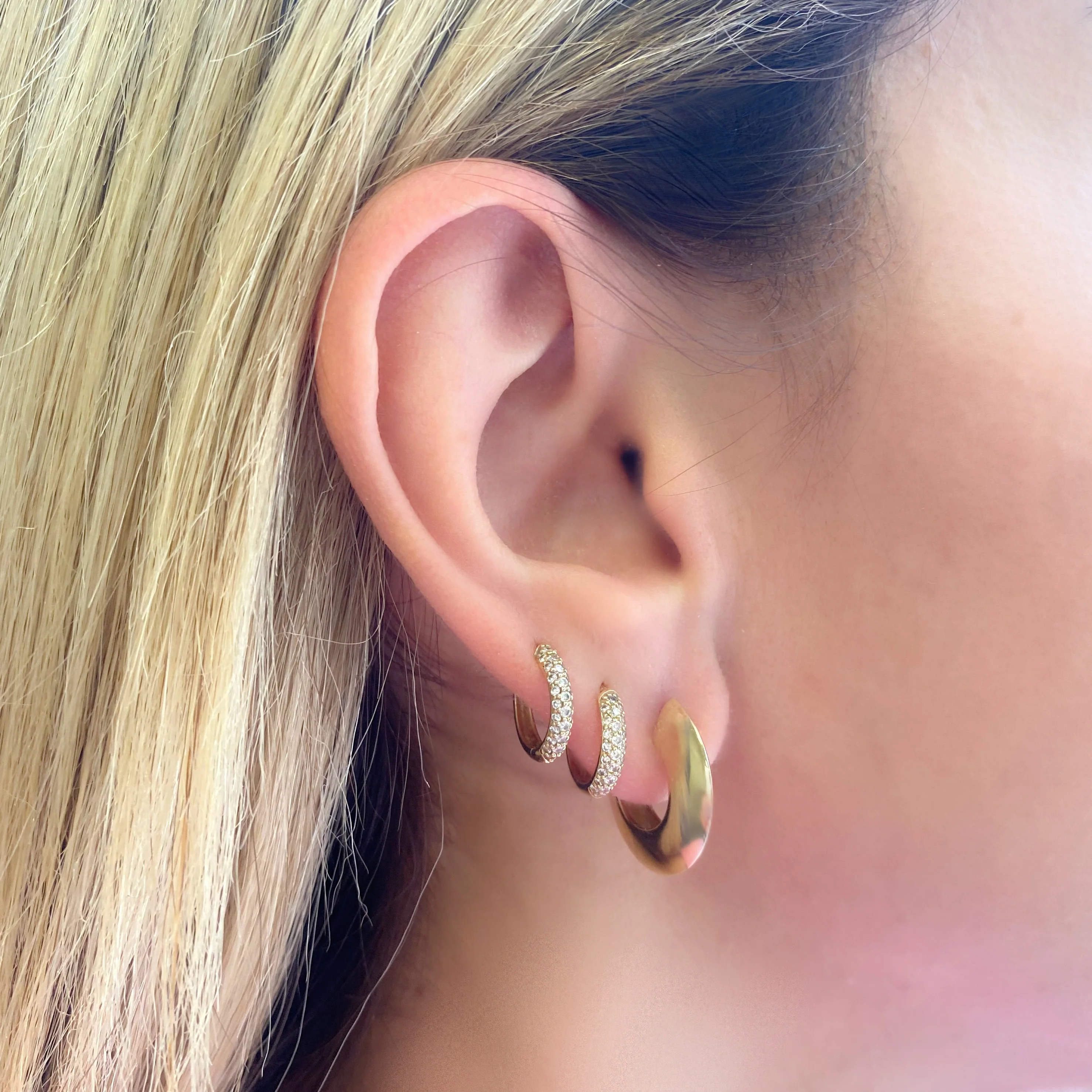 Crescent Dome Hoop Earrings - Image 5