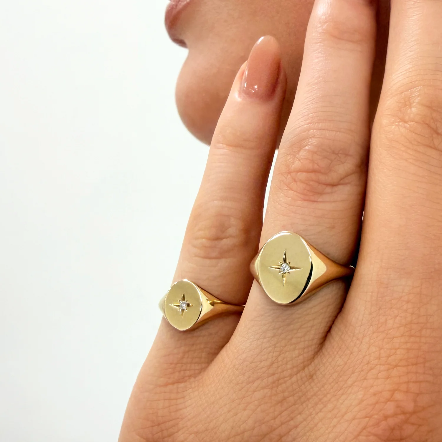Moyen Starset Signet Ring - Image 4