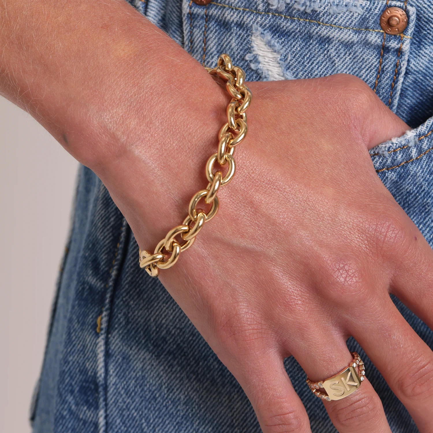 Tres Luxe Chain Bracelet - Image 3